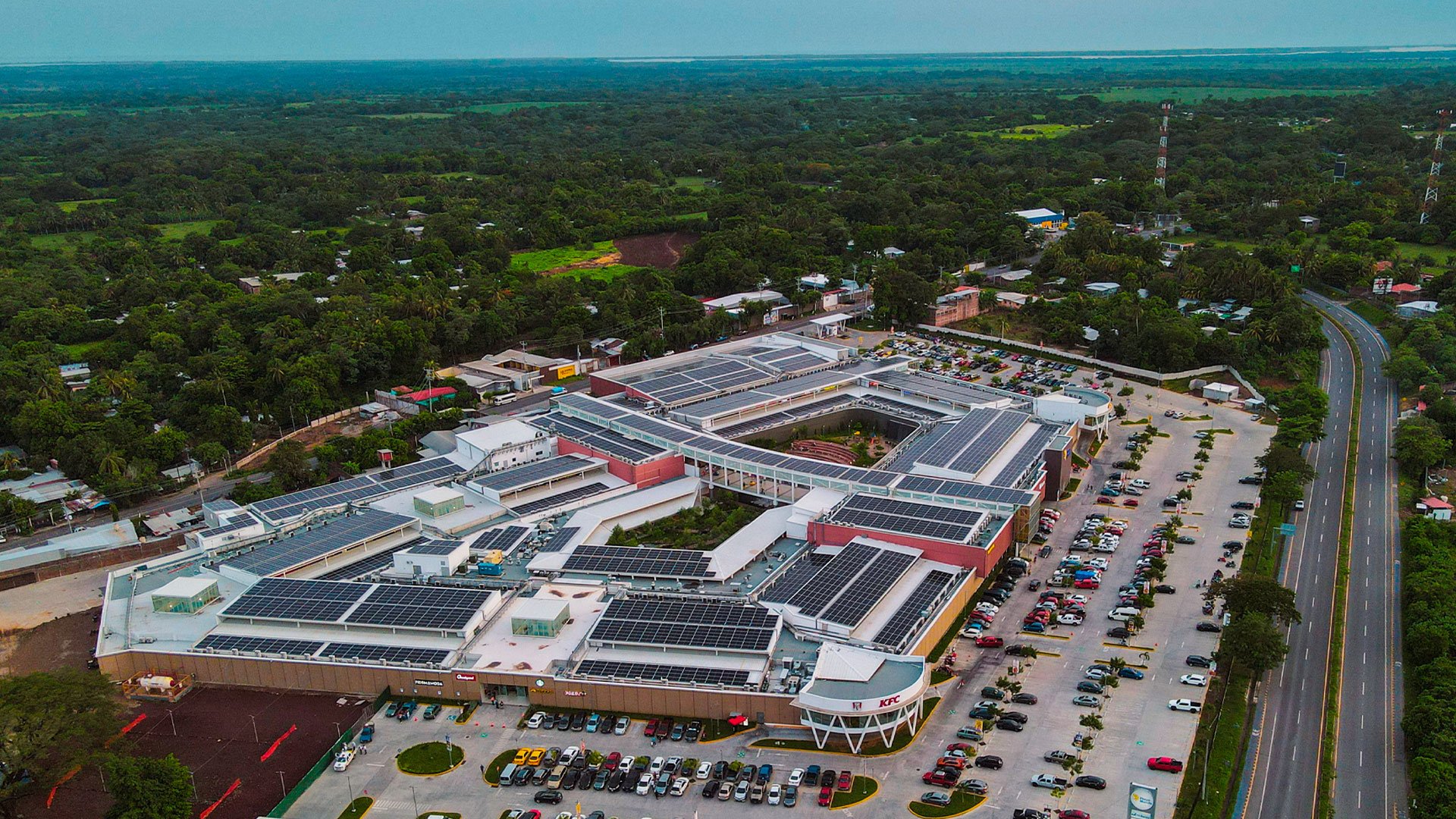 Plaza Mundo Usulután