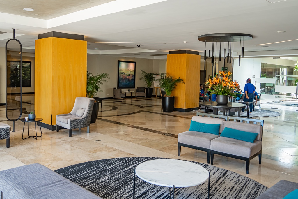 hilton1